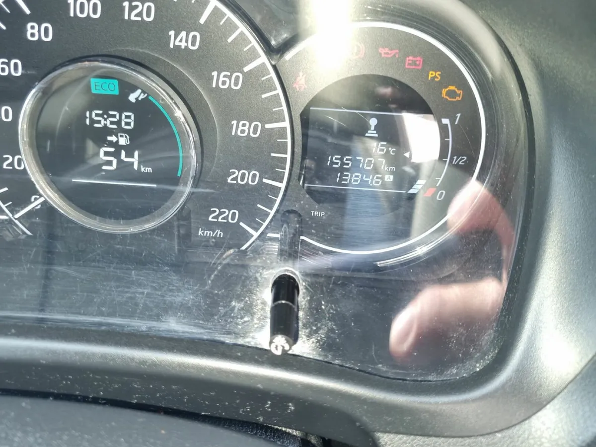 2016 Nissan Note SV 1.2 - Image 3