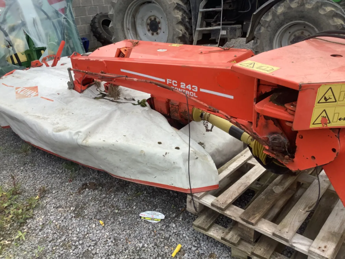 Kuhn 243 Mower conditioner - Image 2