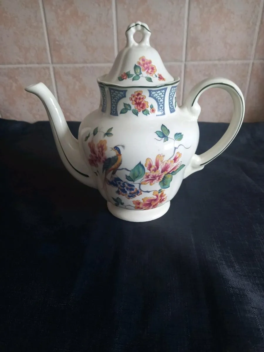 Floral Teapot - Image 2