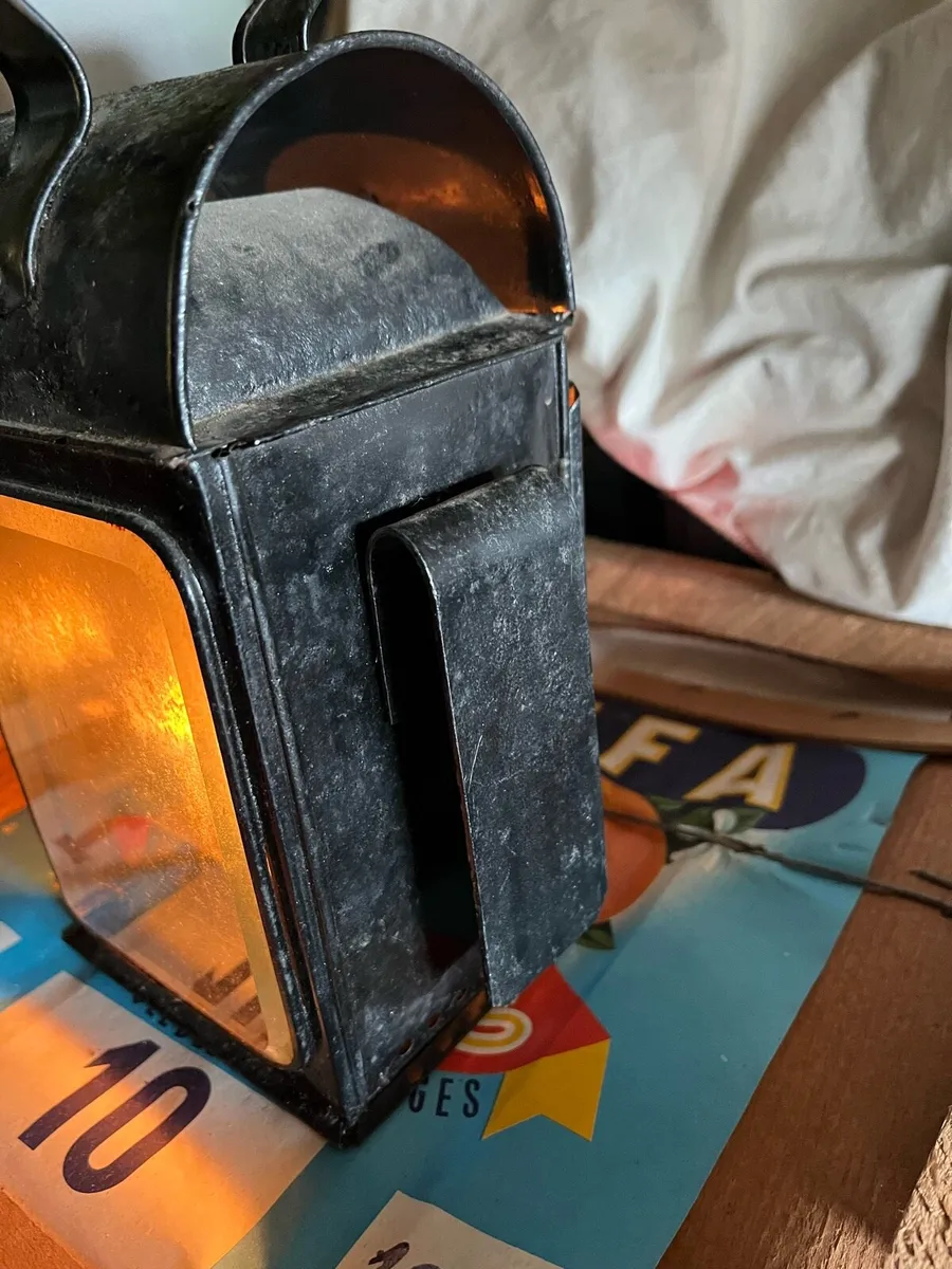Railway Lantern - Image 4