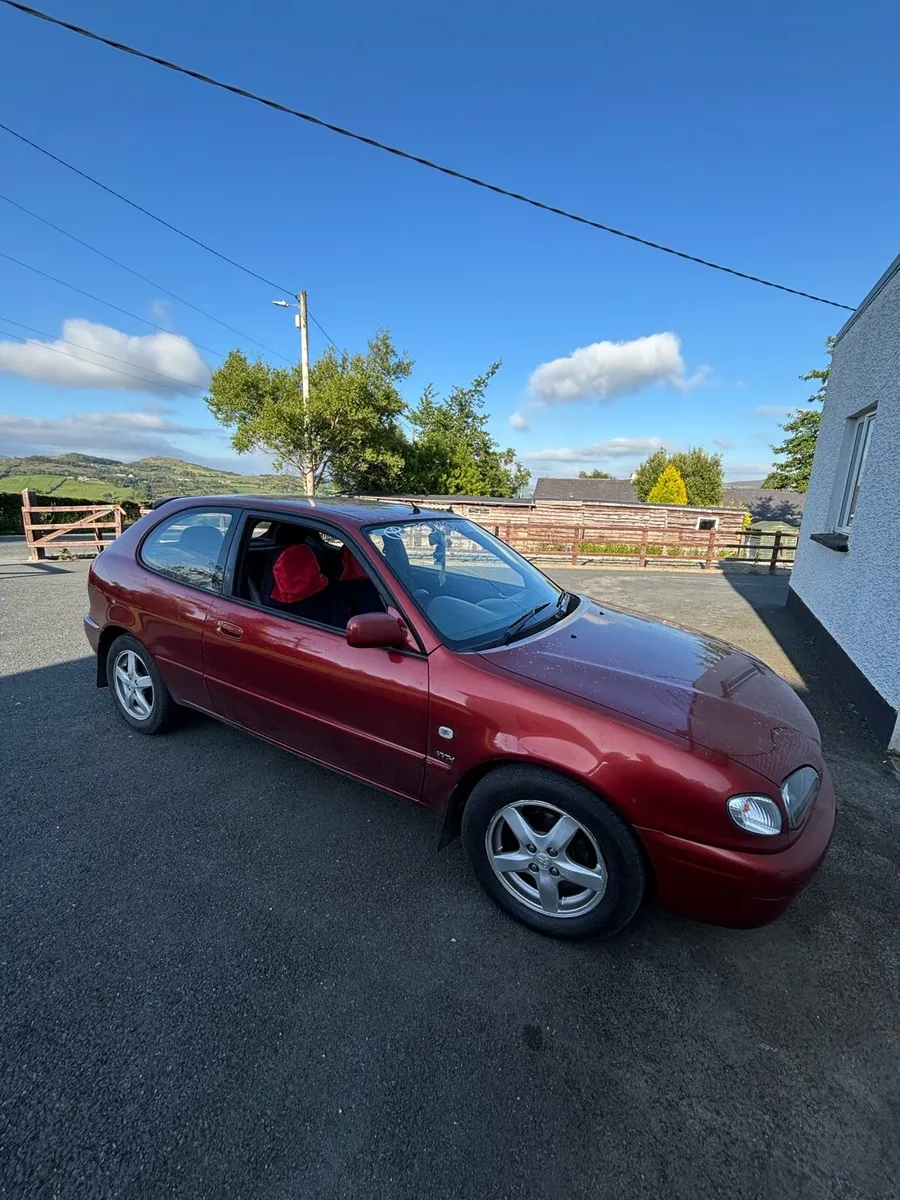 2001 Toyota Corolla - Image 1