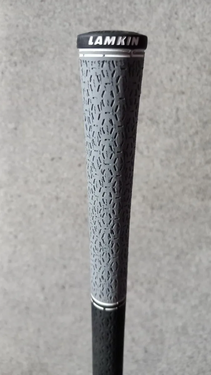 Mizuno Stg 220 driver - Image 4