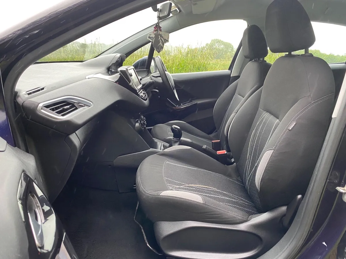 ✅ 2015 PEUGEOT 208 1.2 PETROL NCT 5/25 TAXED 7/25 - Image 3