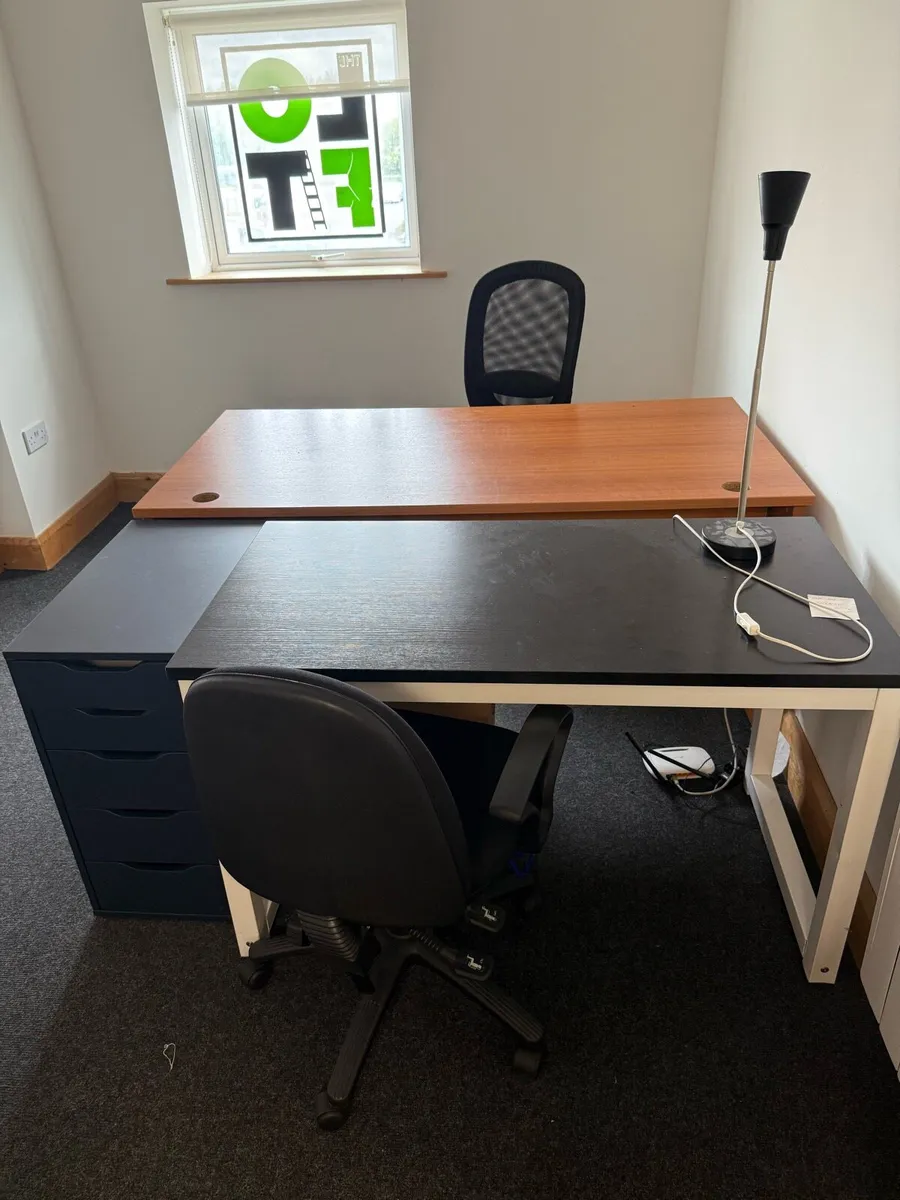 Office furniture - Image 3