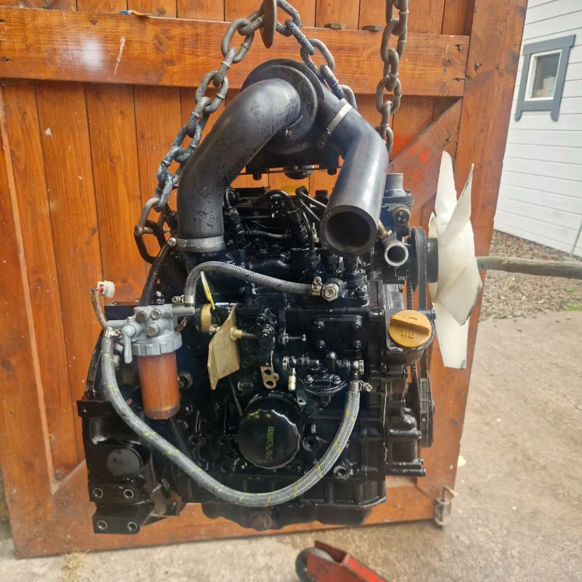 Yanmar 3TNE70 3 cylinder diesel engine - Image 2