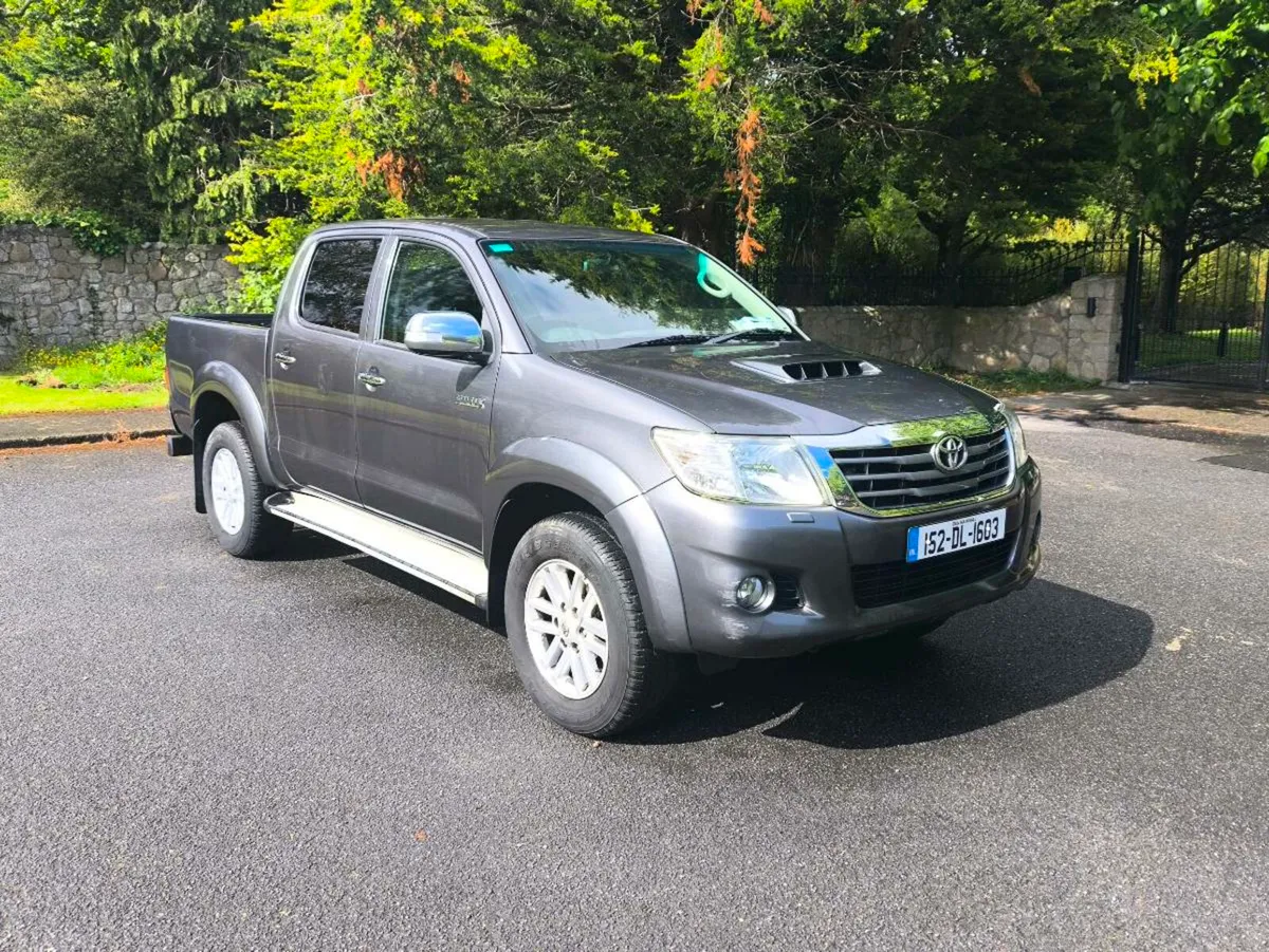 2015 HILUX ICON D4D - Image 3