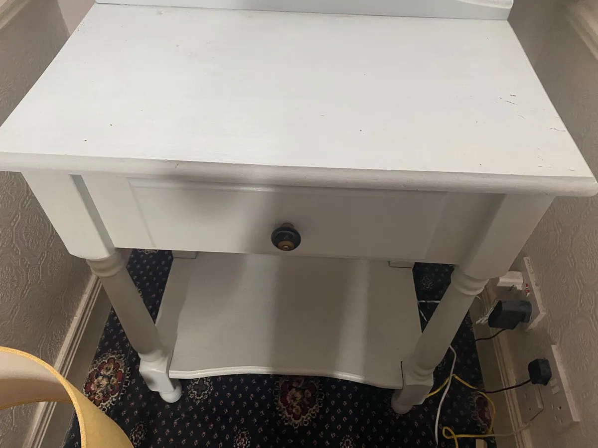 Console table - Image 3