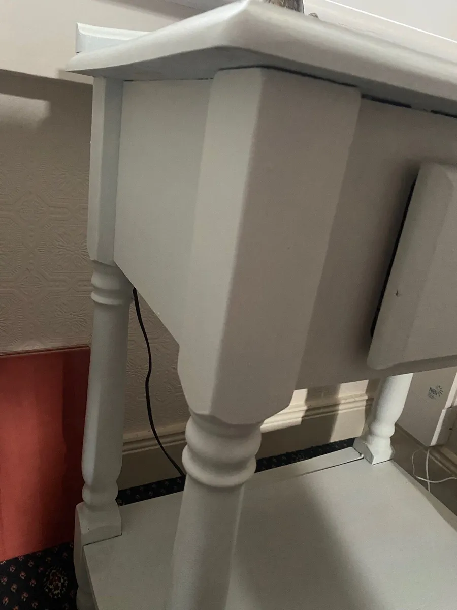 Console table - Image 4