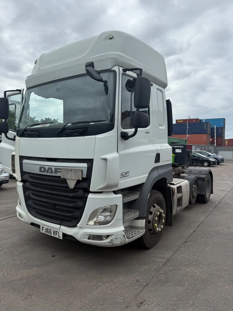 DAF Cf TRACTOR UNIT ( 2016 ) - Image 1