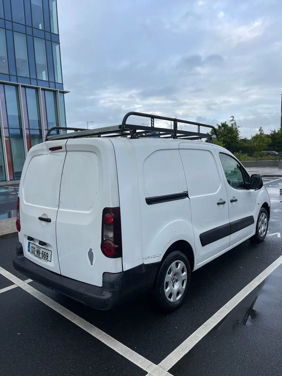 Peugeot Partner LWB/ 3 seater - Image 3