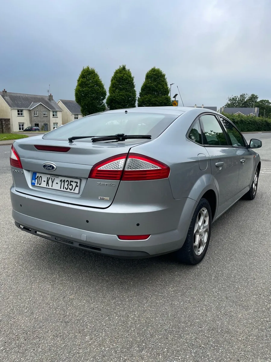 Ford Mondeo 2010 - Image 4