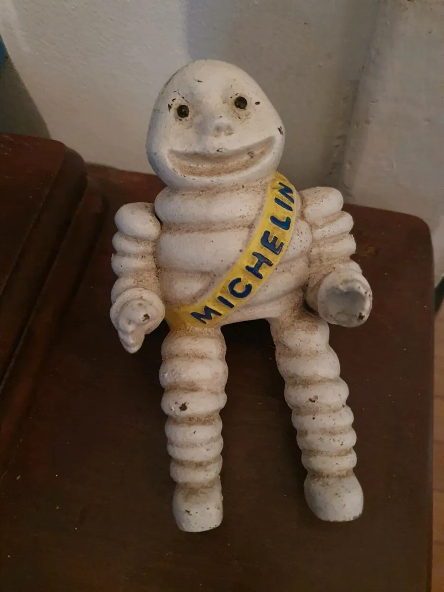 Vintage michelin man cast iron - Image 4