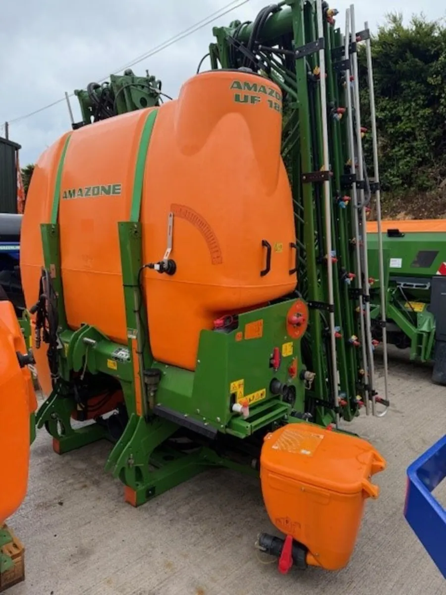 Used Amazone UF1801 24m Isobus Sprayer - Image 3