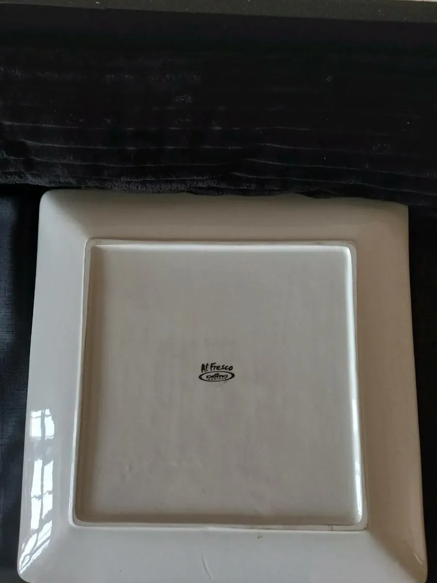 Large Square Plate - Image 2