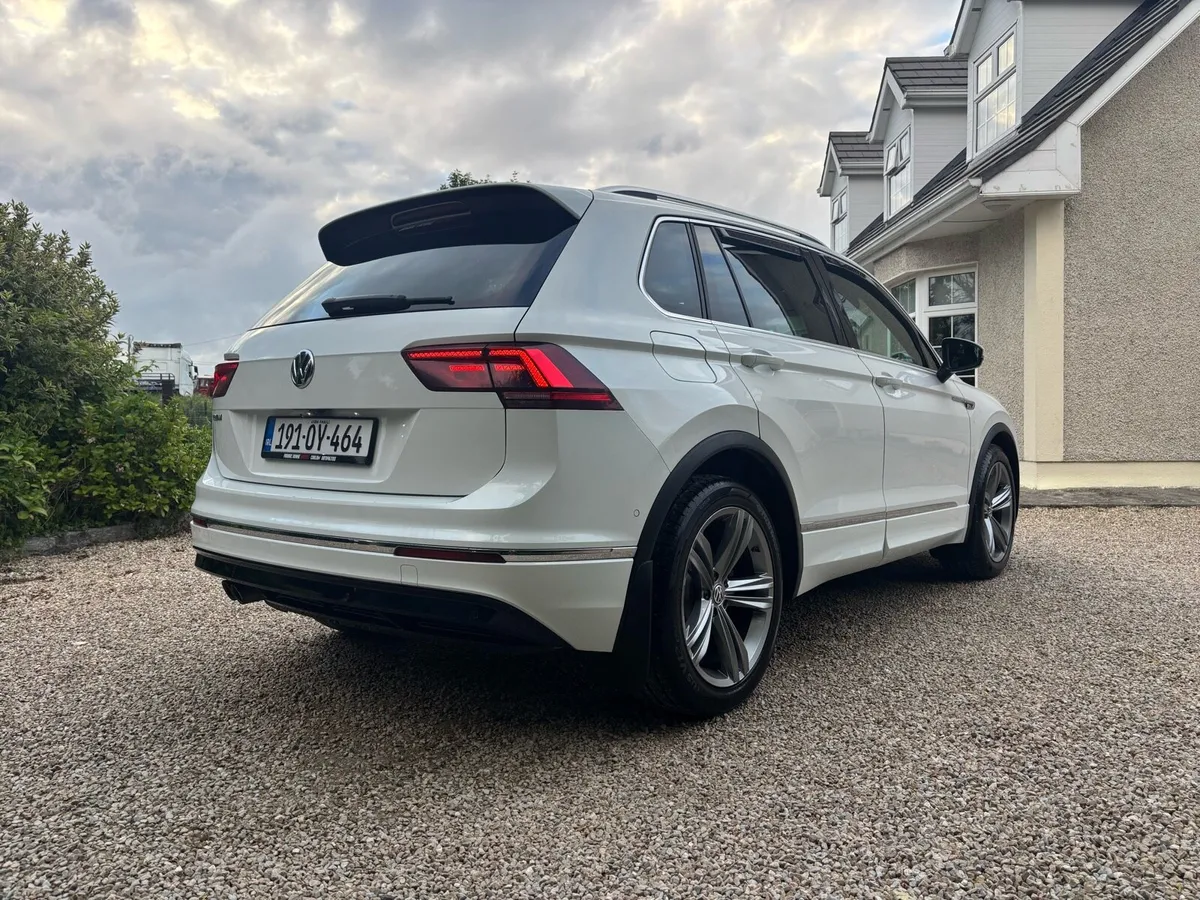 VW Tiguan R-Line - Image 1