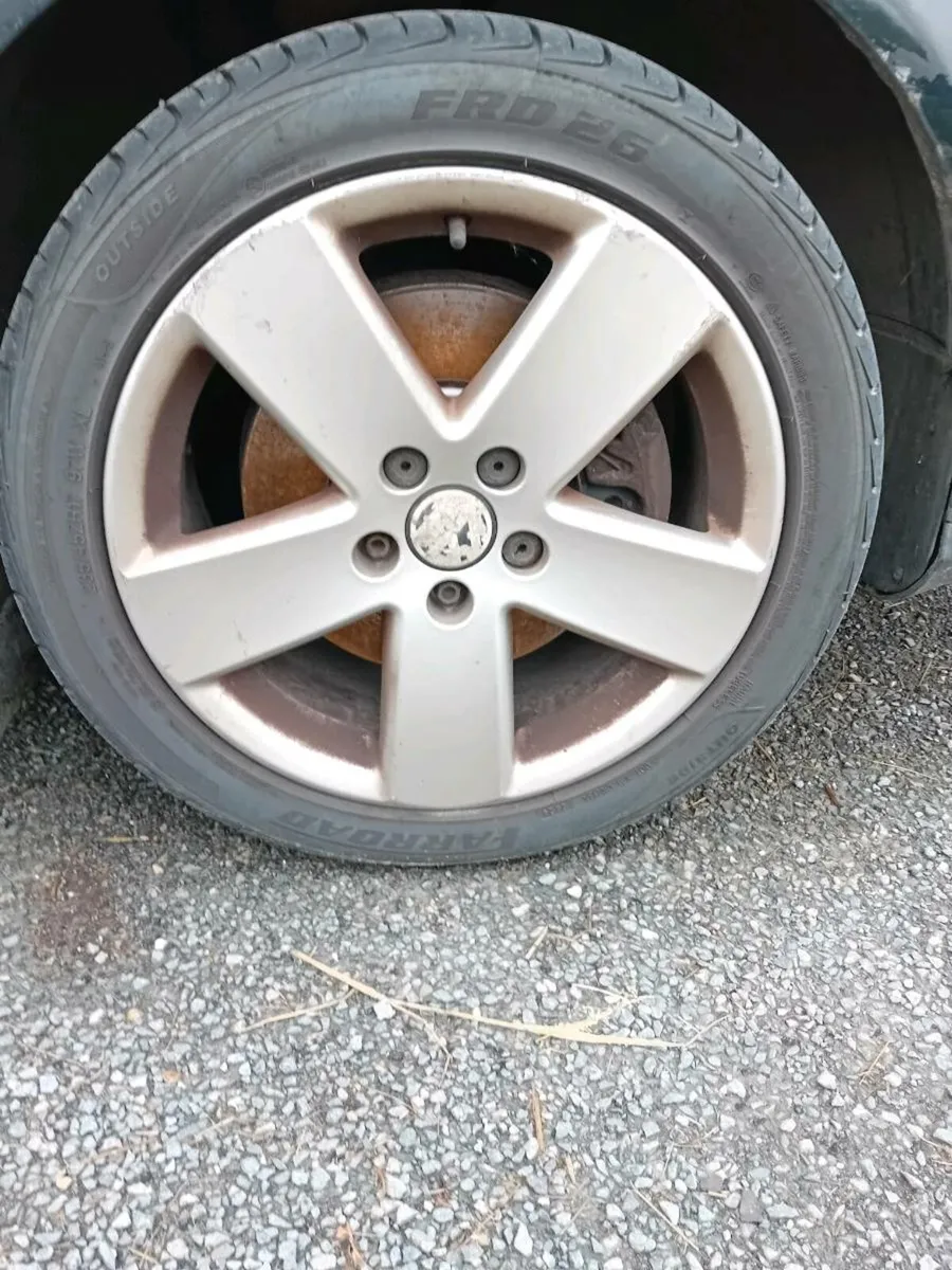 Tyres and Alloys - Image 1