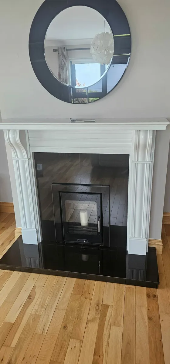 Stovax Riva 55 insert solid fuel stove & surround