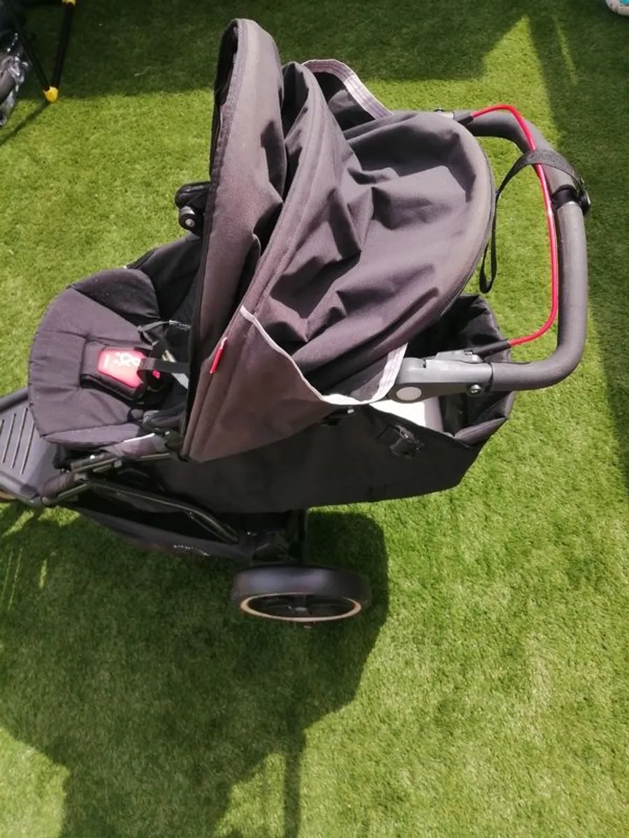 Phil and Teds Explorer black double buggy - Image 3