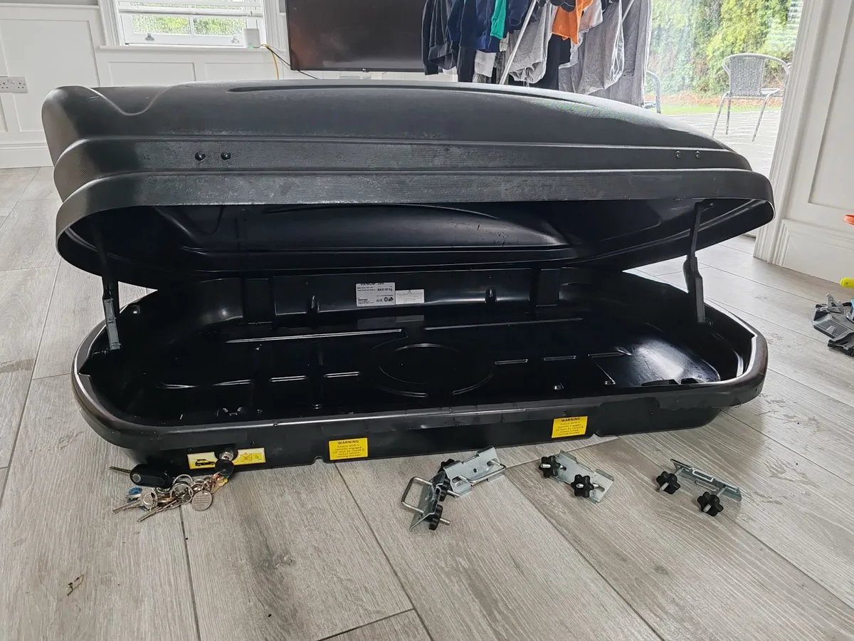 Roofbox - Image 4