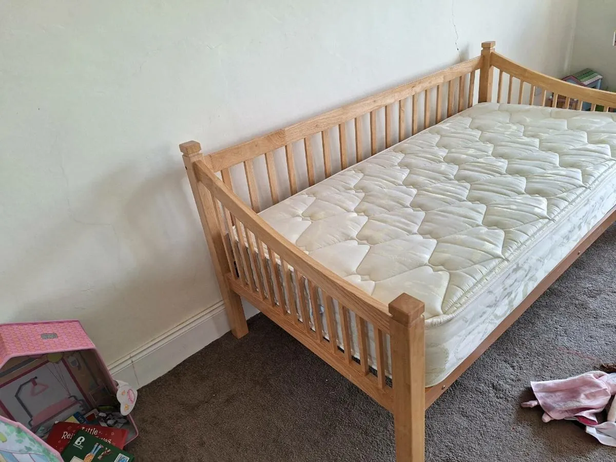 4ft 6" bed and 3ft bed - Image 1