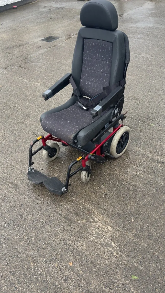 Wheel chair for sale - Image 3