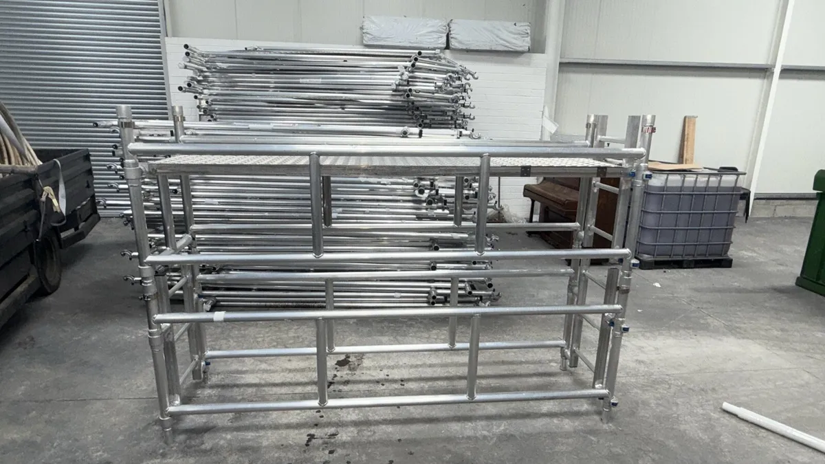 Aluminium scaffolding - Image 2