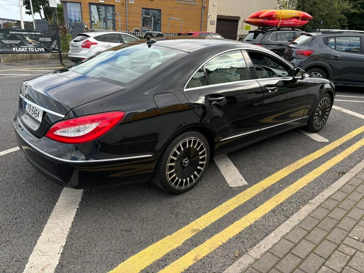 2011 Mercedes CLS 350 - Image 1