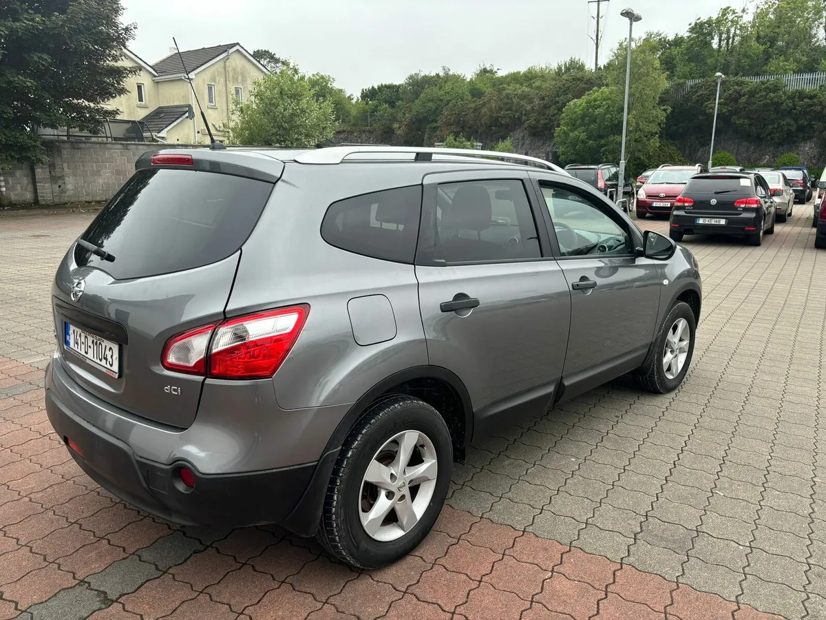 141 Nissan Quasqai 7 seats Nct 6/26 - Image 3