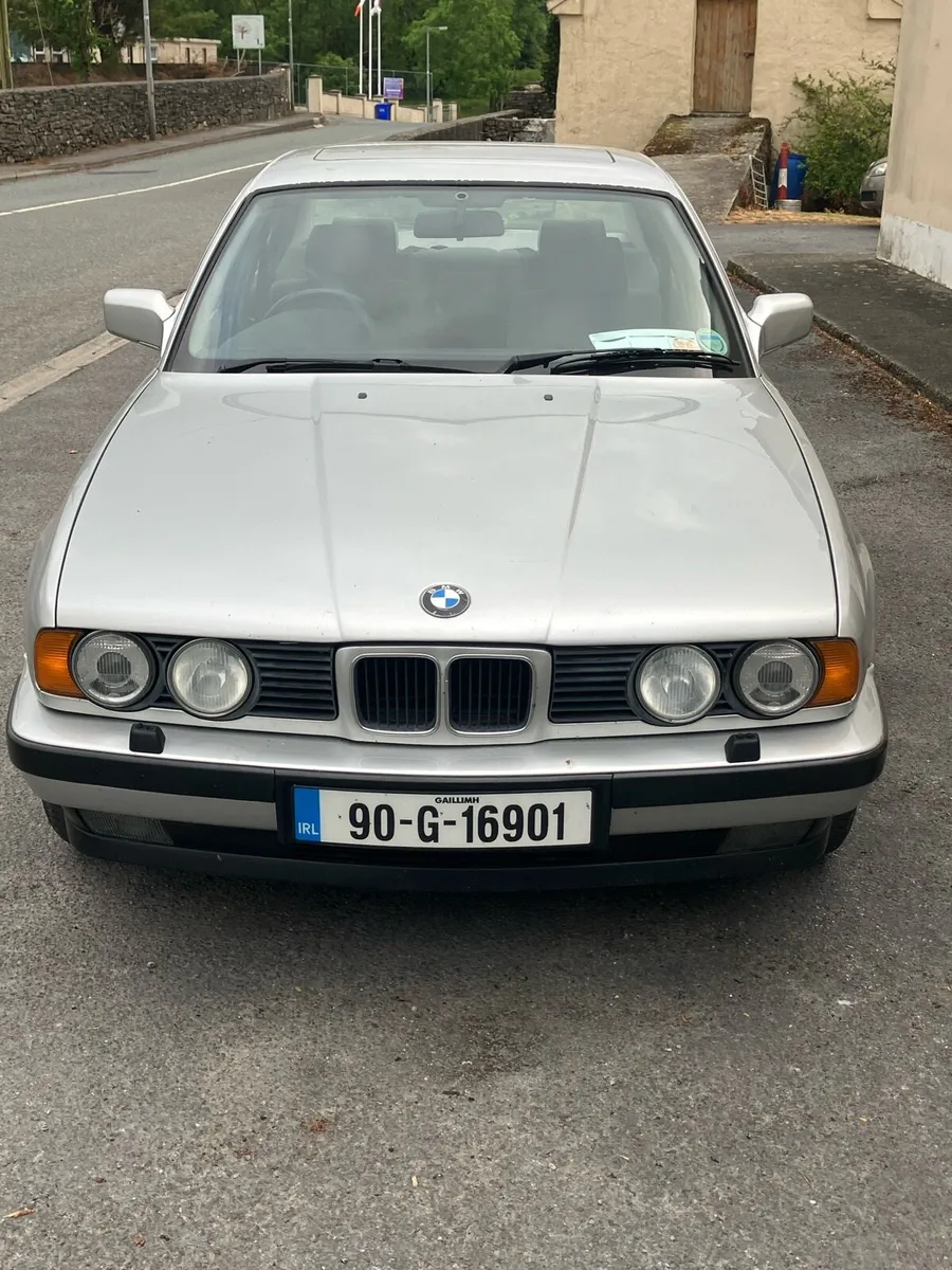 1990 BMW 530i auto e34 tax and test. - Image 4