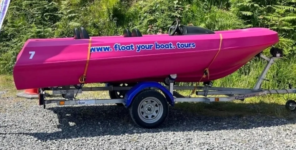 4.2m / 5 seater Boats - Image 2