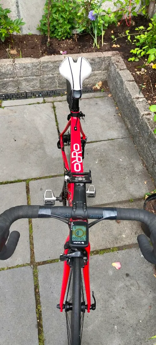 Road Bike -Carbon fibre Frame with Bryton Ryder 15 - Image 2