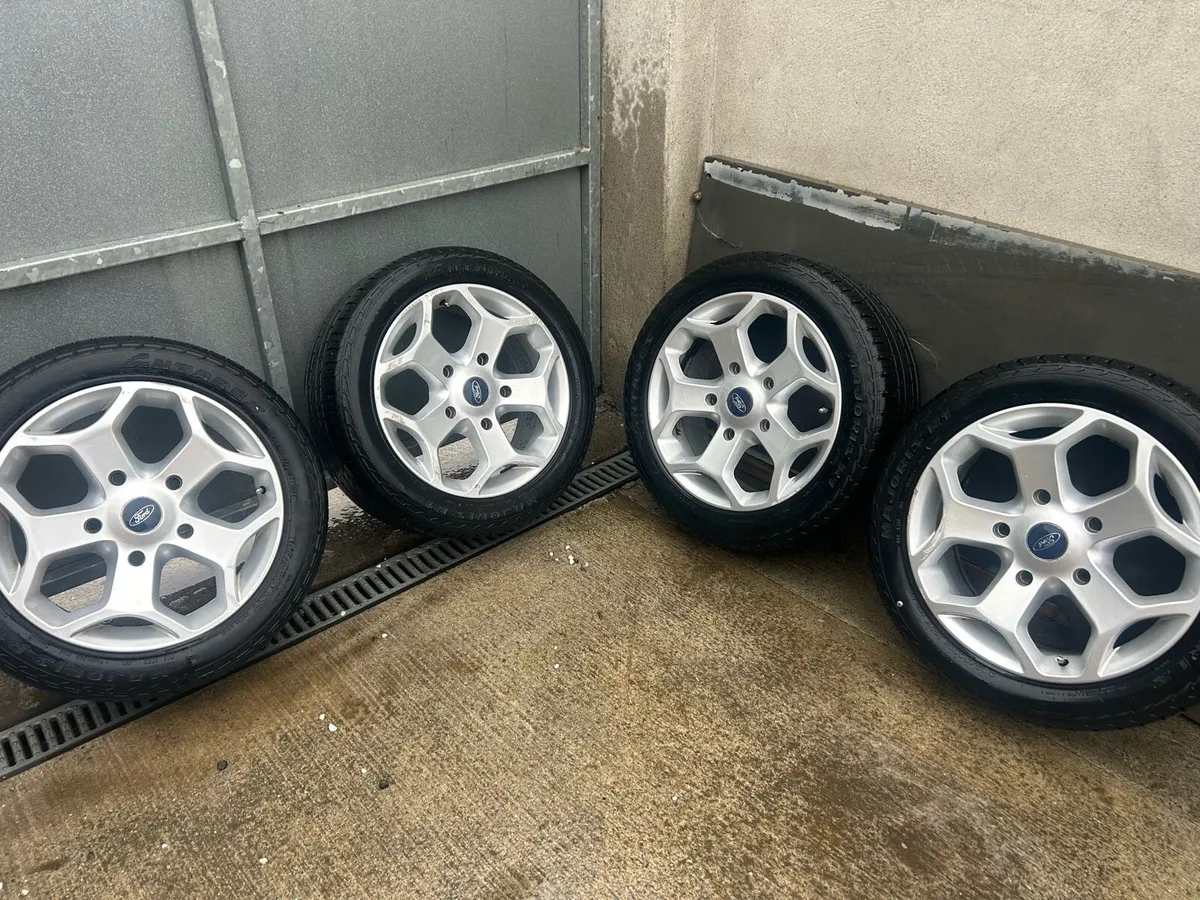 Ford Wheels - Image 1