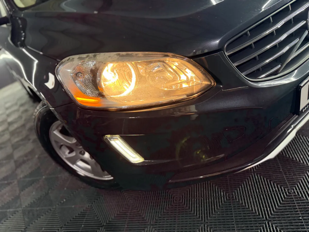 🌑2014 VOLVO XC60 2.0 DIESEL MANUAL🌑 - Image 4