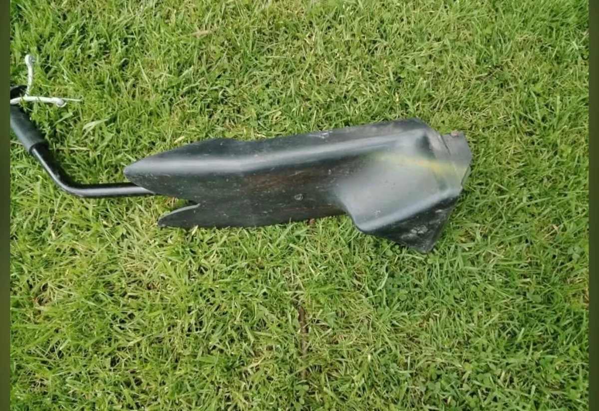 Ride on lawnmower - Image 1