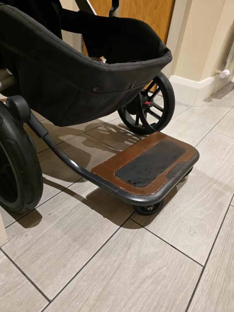 Uppababy vista buggy board - Image 1