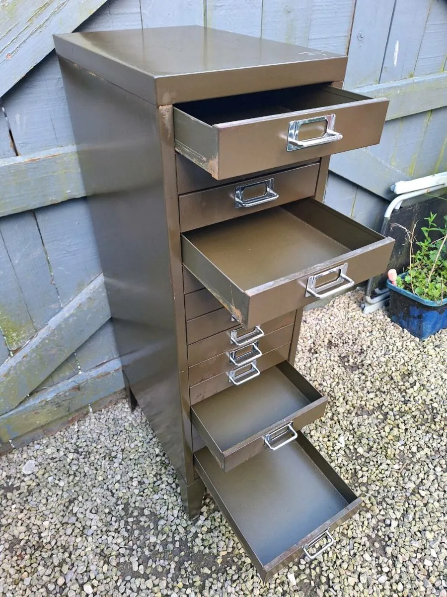 Vintage Bisley metal 15 draw cabinet - Image 2