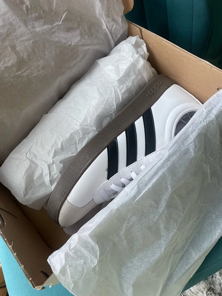 Adidas shoes - Image 3