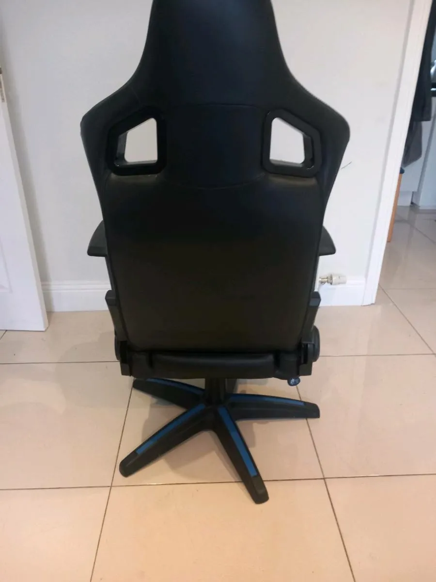 Gaming chair - Image 3