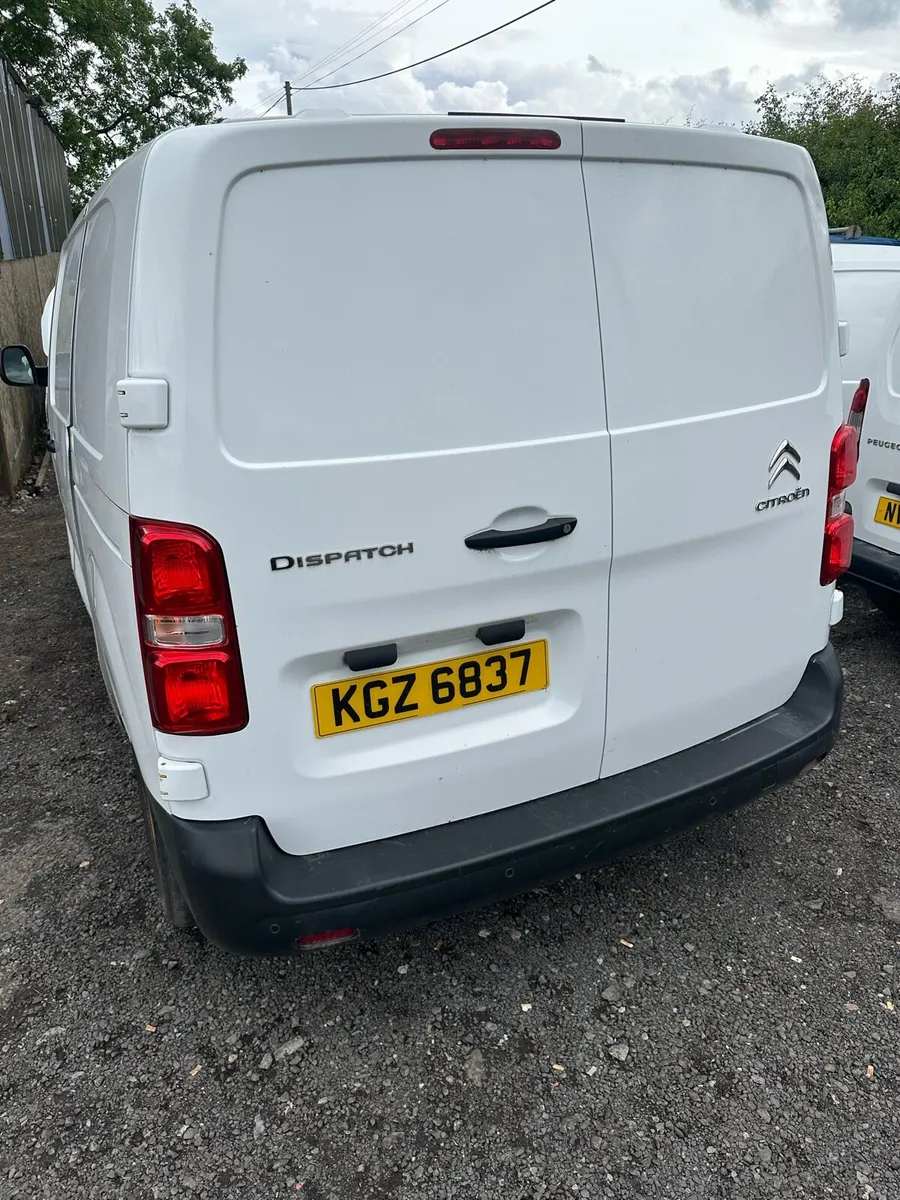 2018 Citroen dispatch for breaking or complete - Image 4