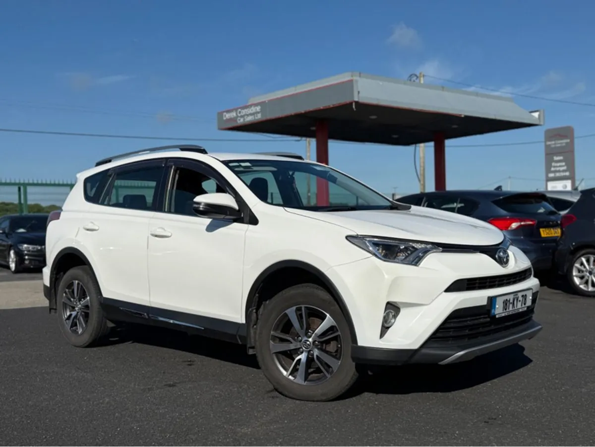 Toyota Rav4 Rav4 2.0 D-4d Luna 4DR - Image 1
