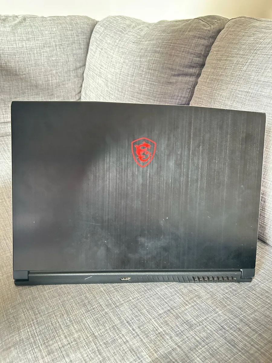 Gaming laptop msi 4060 - Image 4