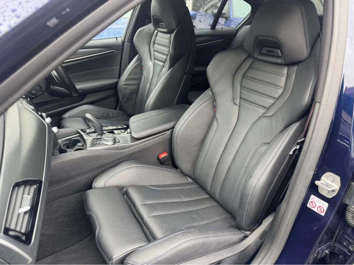 BMW 5 Series 545e PRO Edition Xdrive//stunning Ca - Image 4