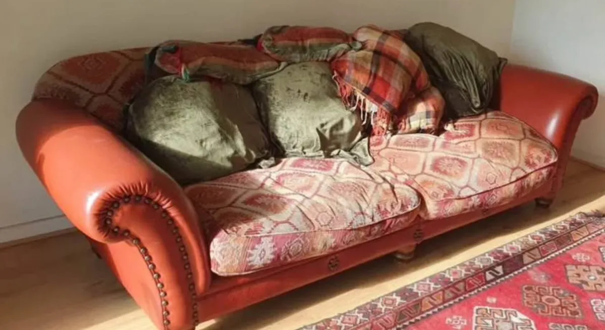 Tetrad england couch