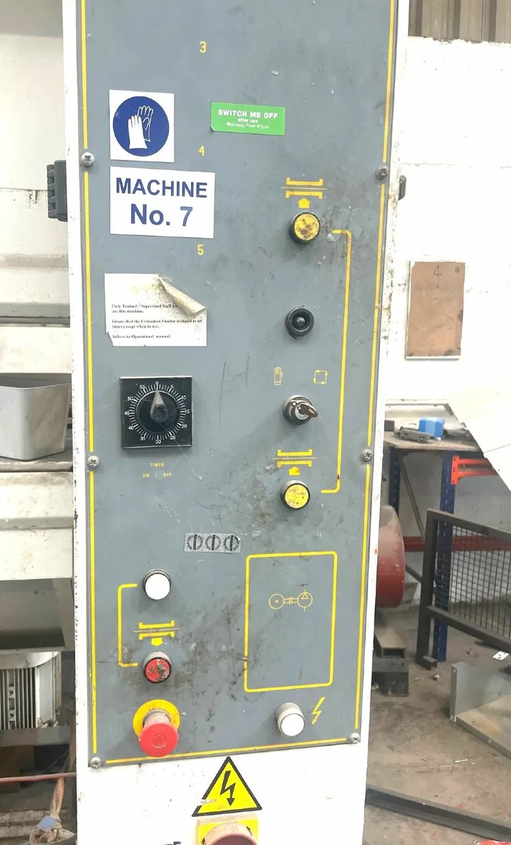 3m x 1.5m Hydraulic Panel Press. - Image 2