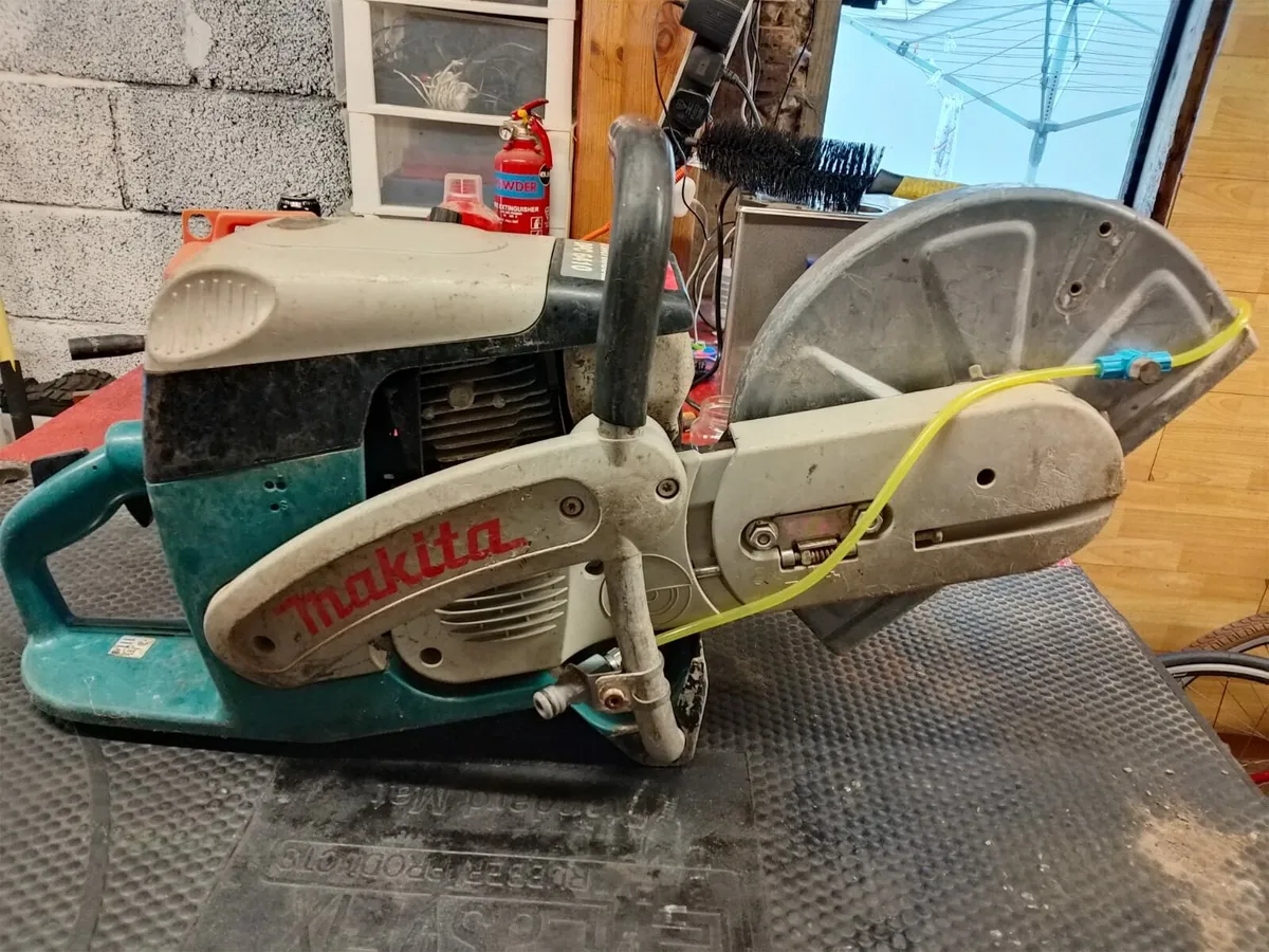 Makita DPC6410 Consaw - Image 2