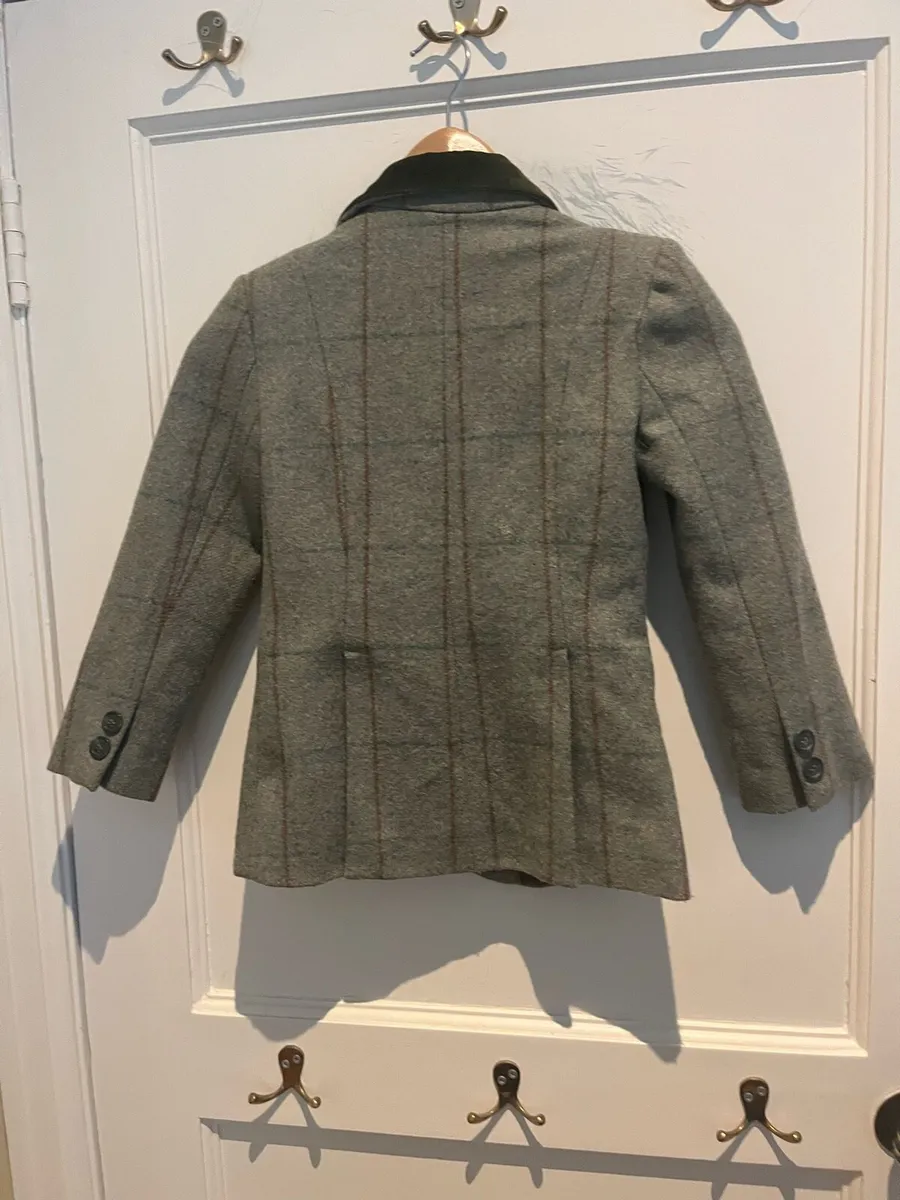 Child’s tweed show jacket - Image 2