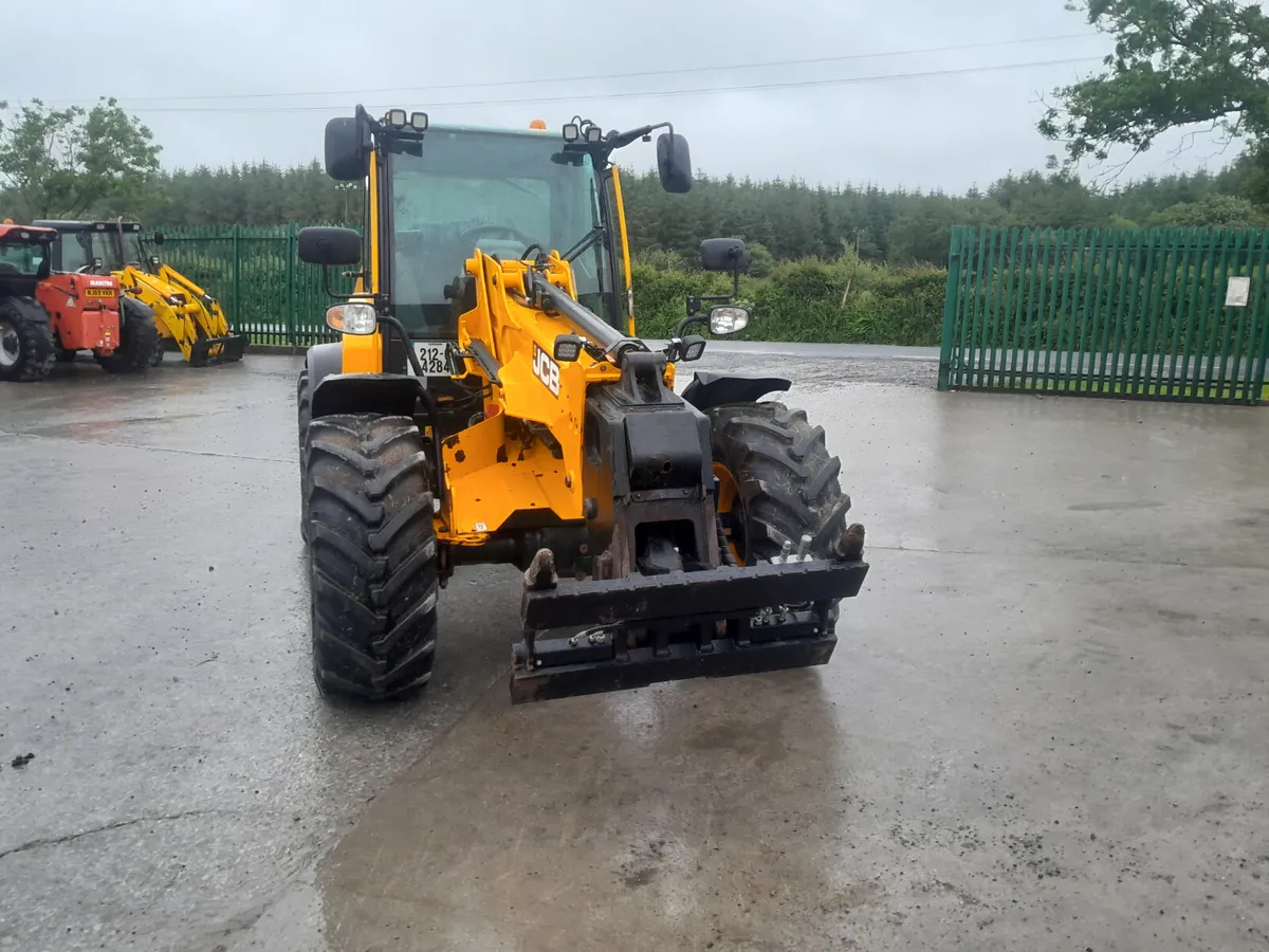 JCB TM320 2021 (17974) - Image 3