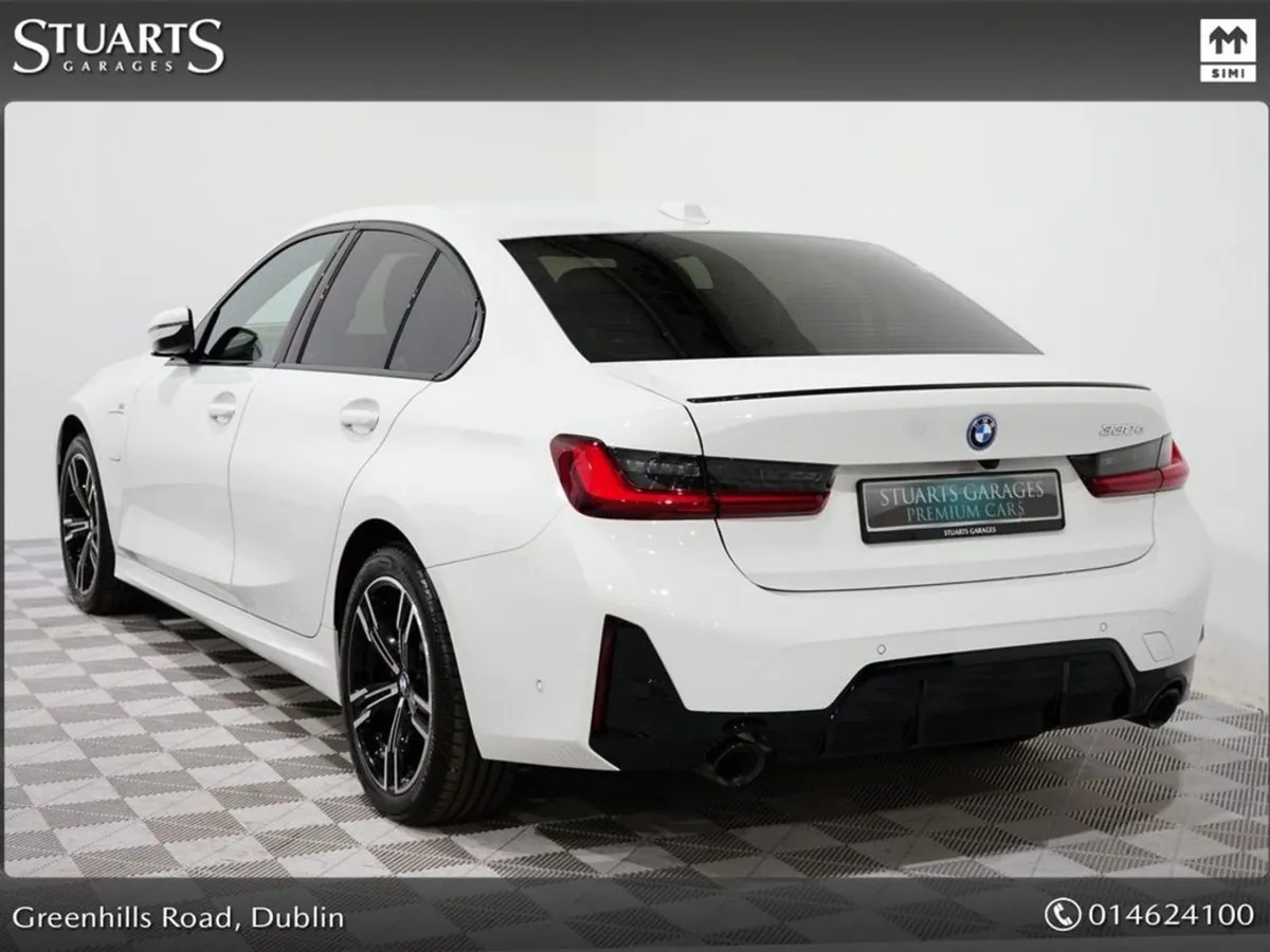 BMW 3 Series  pro  Tech AND Comfort Pack  19.5kw - Image 2