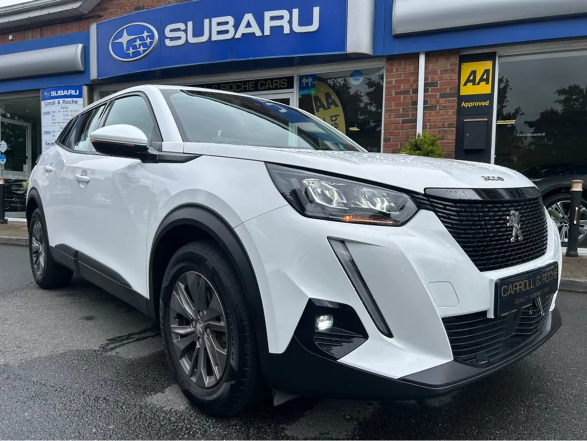 Peugeot 2008 Active 1.2 SUV Style in White - Low - Image 2