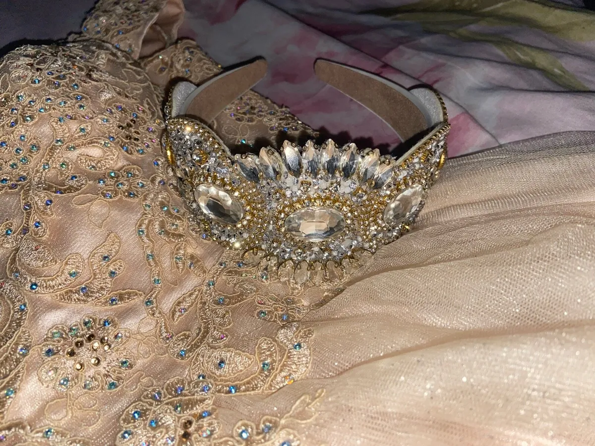 Dress champagne gold  colour - Image 3